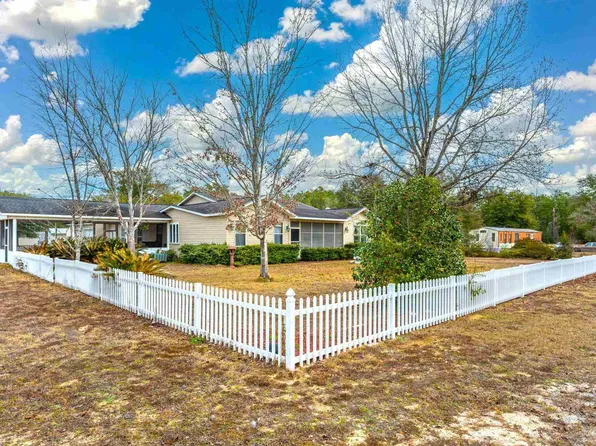 52 Tulip Ave, Defuniak Springs, FL 32433