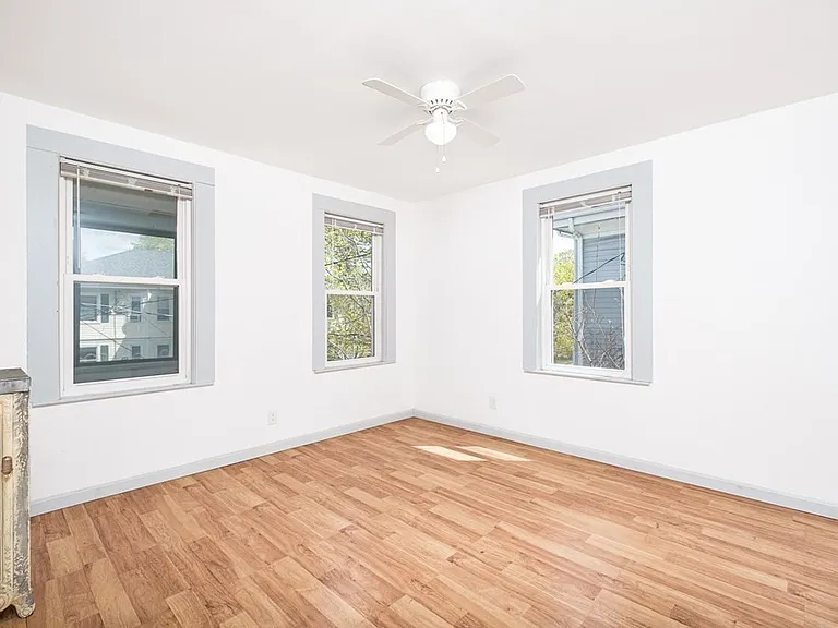 9 Dexter St #3 — Photo 3