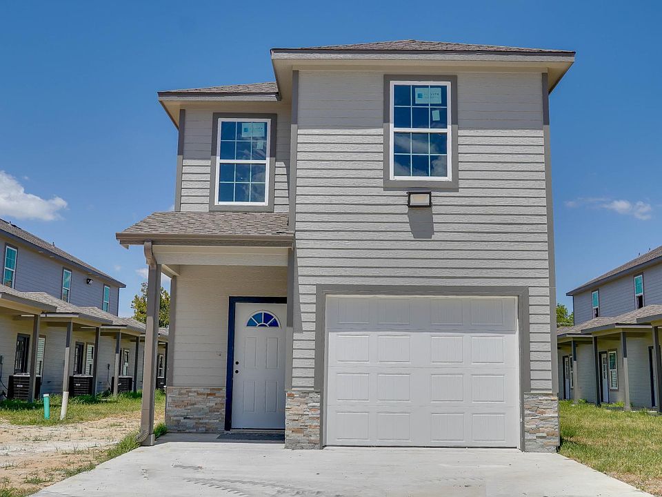 1st image of 7800 Willowood Ln #1