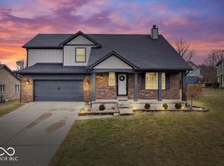 5727 Bold Ruler Dr, Indianapolis, IN 46237