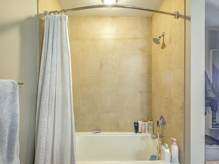 600 12th Ave S #738 — Photo 27