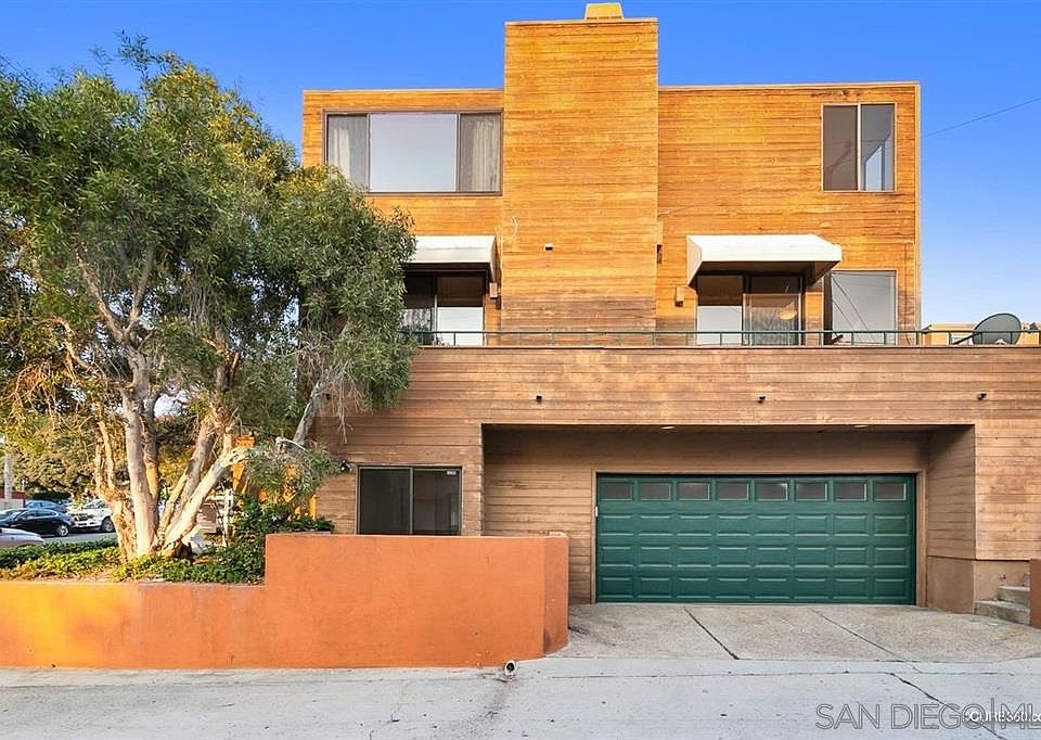 1st image of 1481 La Playa Ave