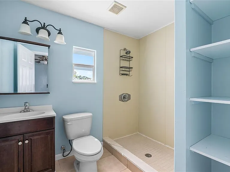 3711 W Leila Ave — Photo 18