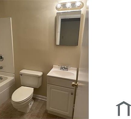 3rd image of 5036 Shirley Ann Dr