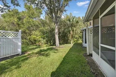 16320 Parkstone Palms Ct — Photo 17
