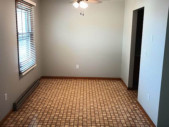 5th image of 750-756 Del Rea Ct