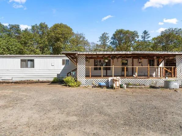 101 Melissa Ln, Grants Pass, OR 97526