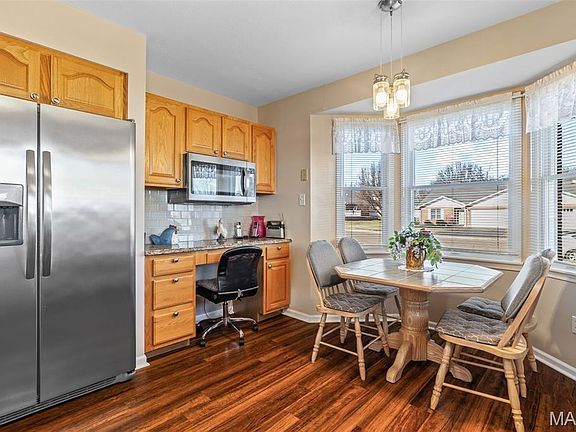 4th image of 206 Bayberry Ln