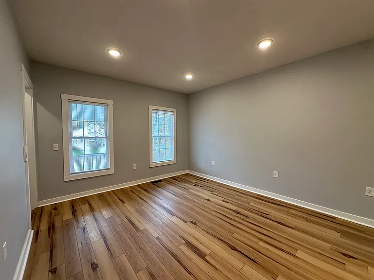 128 Caroline Ave #2 — Photo 18