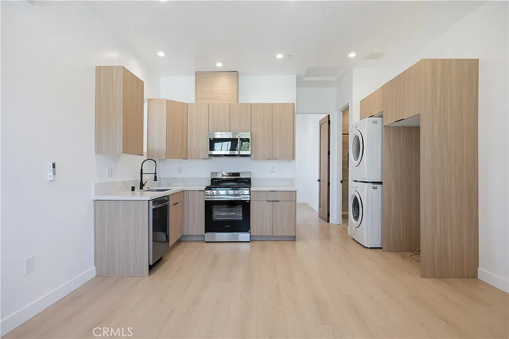 1 bed, 500 sqft, $2,495 — Photo 4