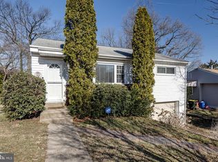 900 Division Ave, Willow Grove, PA 19090