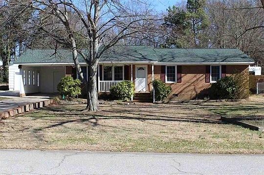 1st image of 124 Keloy St