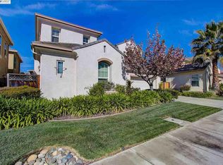 6068 Round Hill Dr, Dublin, CA 94568
