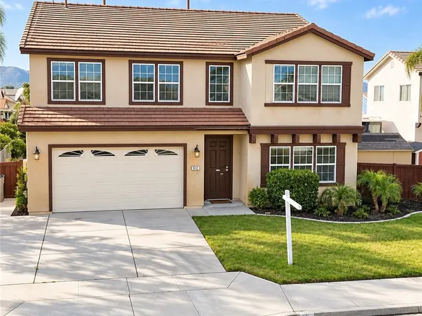176 Nightfall Rd, San Jacinto, CA 92582