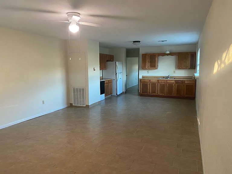 6429 FM 2218 Rd #B — Photo 2