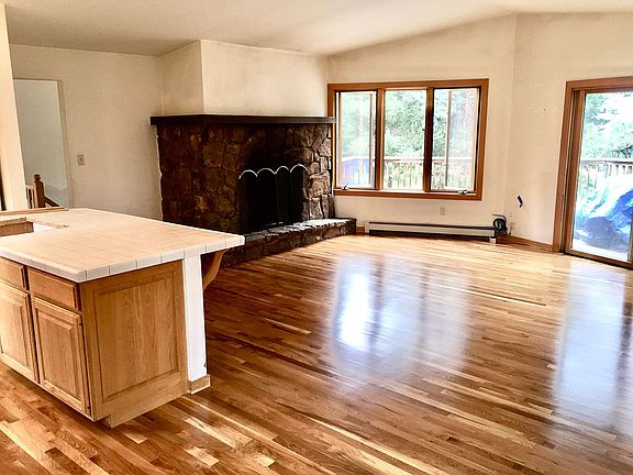 living room / great room