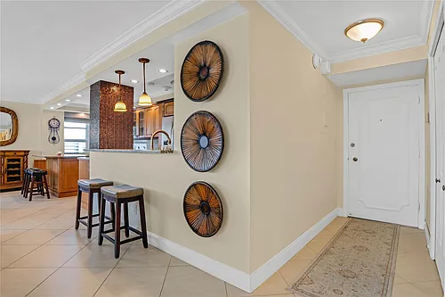 133 N Pompano Beach Blvd #501 Photo 1