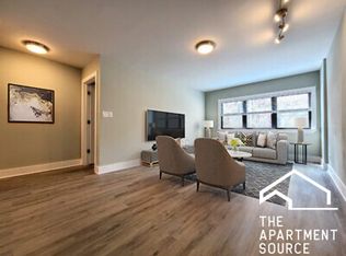 1433 N Dearborn St #C2, Chicago, IL 60610