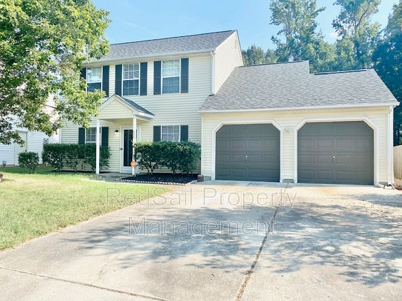 1st image of 620 Cristal Dr