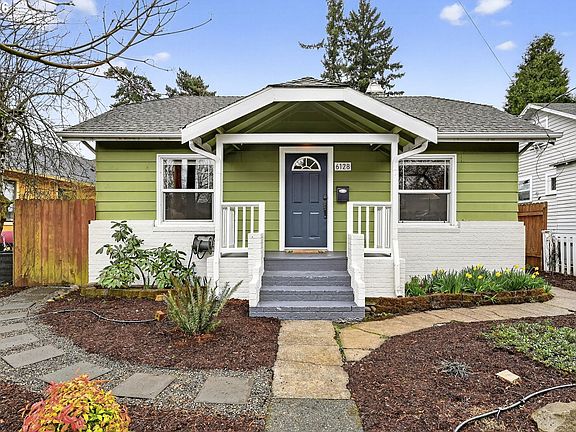 4th image of 6128 SE Reedway St