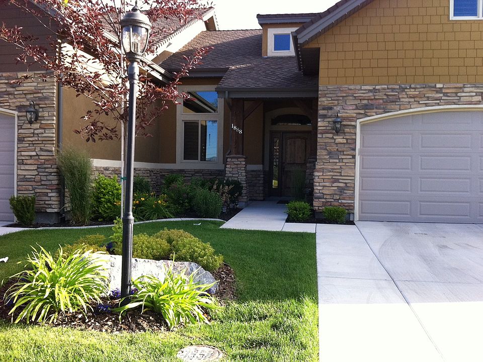 1st image of 1888 W Golden Pond Way