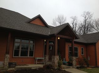 1153 Bauer Farm Dr, Batesville, IN 47006