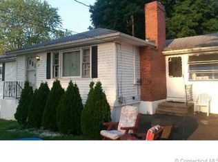 85 Rose Hill Rd, Branford, CT 06405