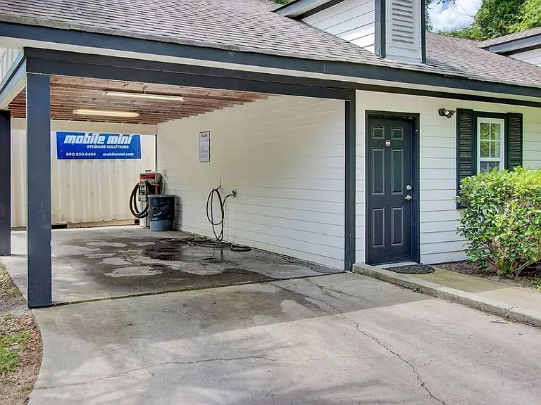 1054 Anna Knapp Blvd #1D — Photo 18