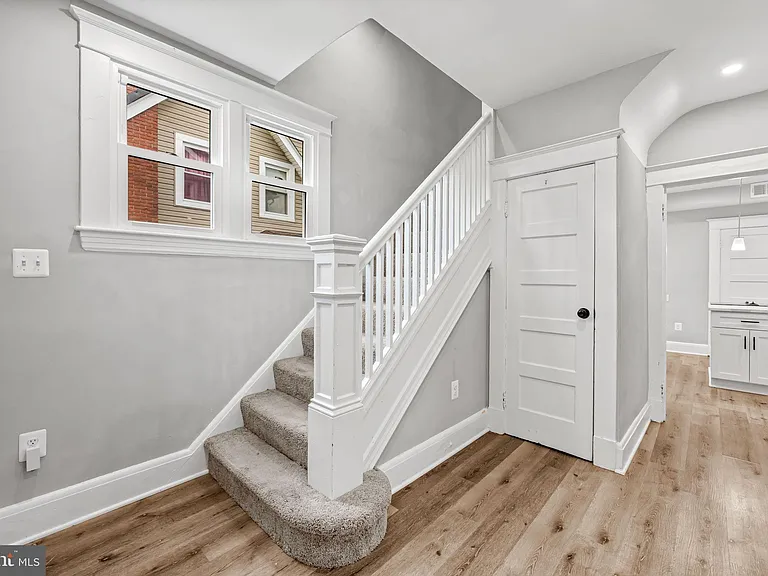 4118 Kathland Ave — Photo 8