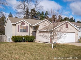3847 Brenton Ct SE, Grand Rapids, MI 49508