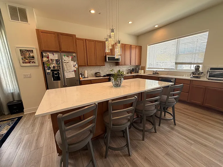 750 Josephine Way — Photo 11