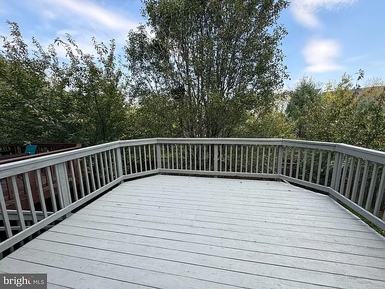 2424 Wynfield Ct — Photo 28
