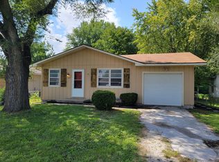 1667 N Patterson Ave, Springfield, MO 65803