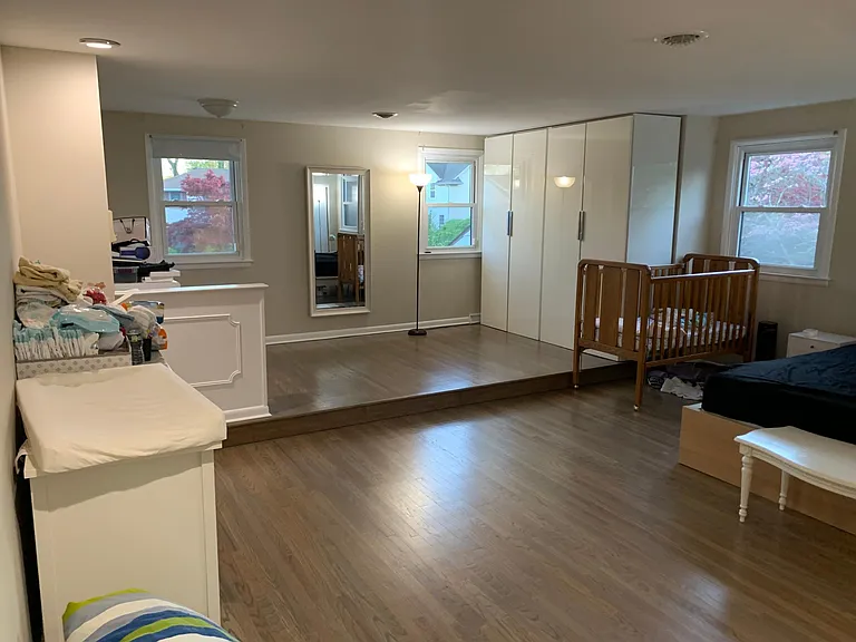 1613 Mayflower Ln — Photo 33