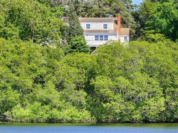 66 Ethelma Dr, Chatham, MA 02633