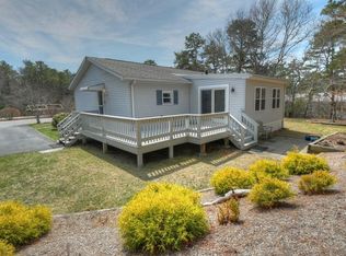 2 Community Dr, Plymouth, MA 02360