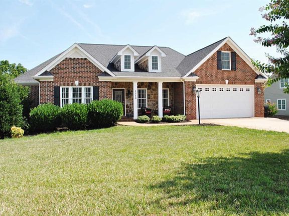 2nd image of 1510 Lejack Cir
