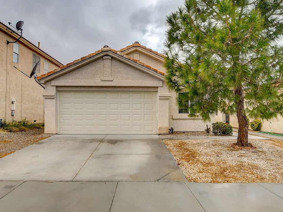 1st image of 3933 Marble Mountain St