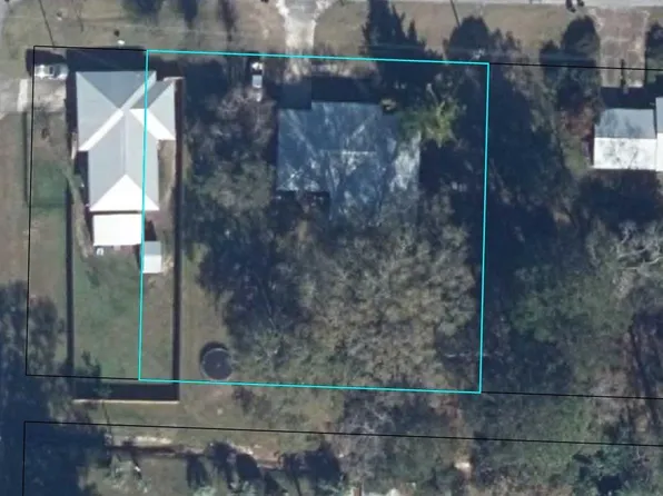 308 E Wisconsin Ave, Bonifay, FL 32425