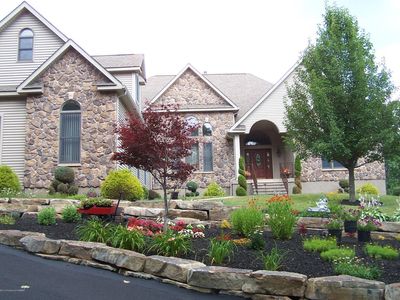 303 Fernwood Dr, Bear Creek Township, PA, 18702
