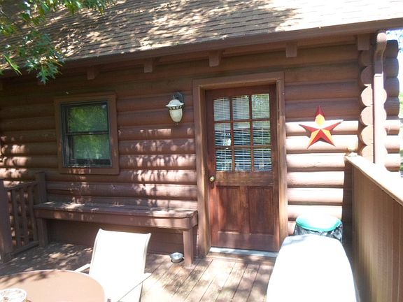 5th image of 1606 Oak Hill Dr