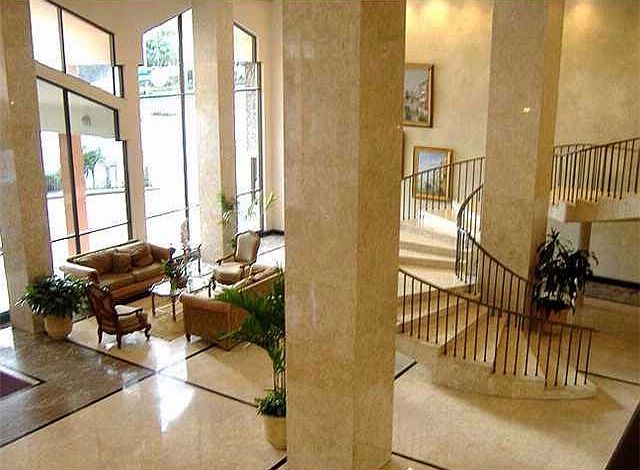 1st image of 501 Collins Ave