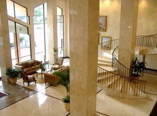 501 Collins Ave, Miami Beach, FL 33139