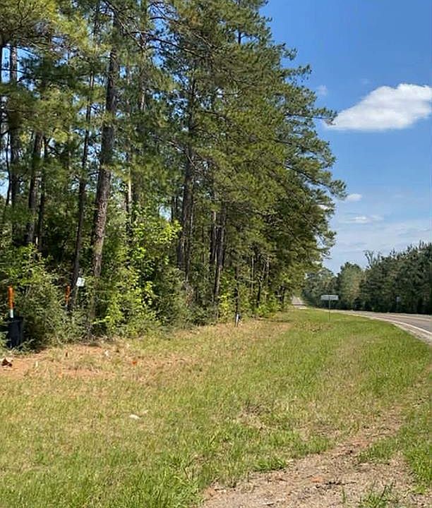1st image of 39 State Highway 83 #D