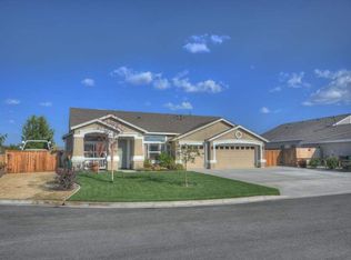 17750 Sapphire Canyon Ct, Reno, NV 89508