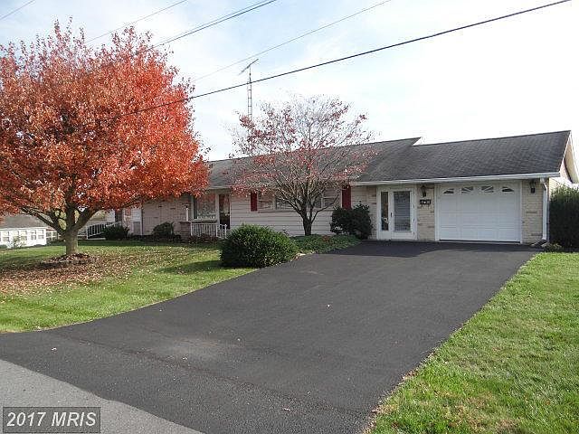 1st image of 1536 Hillcrest Dr