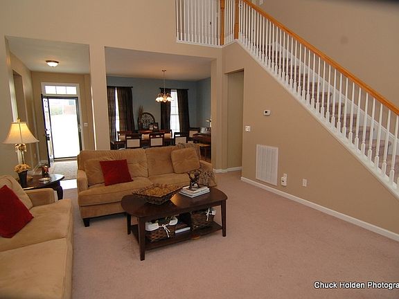 Open Floor Plan that Flows!