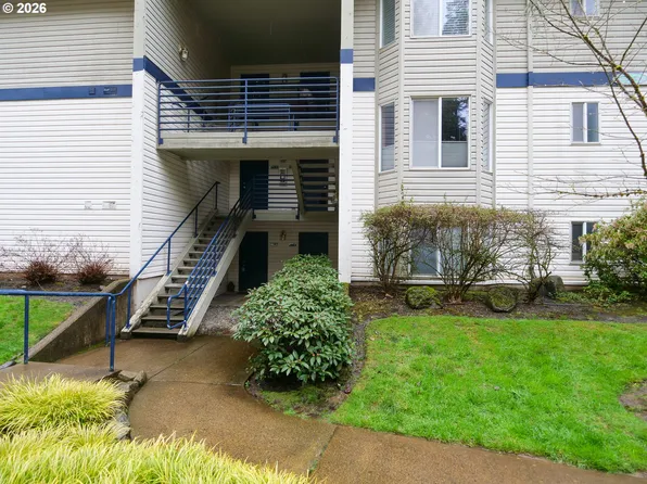 5142 SW Multnomah Blvd APT A, Portland, OR 97219