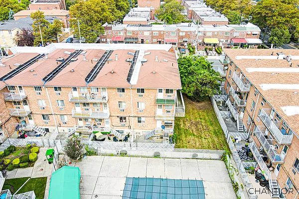Sold by Chantior Real Estate LLC | media 7