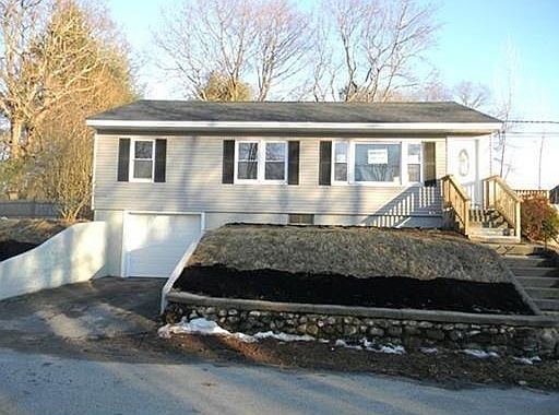 2nd image of 11 Pitman Rd